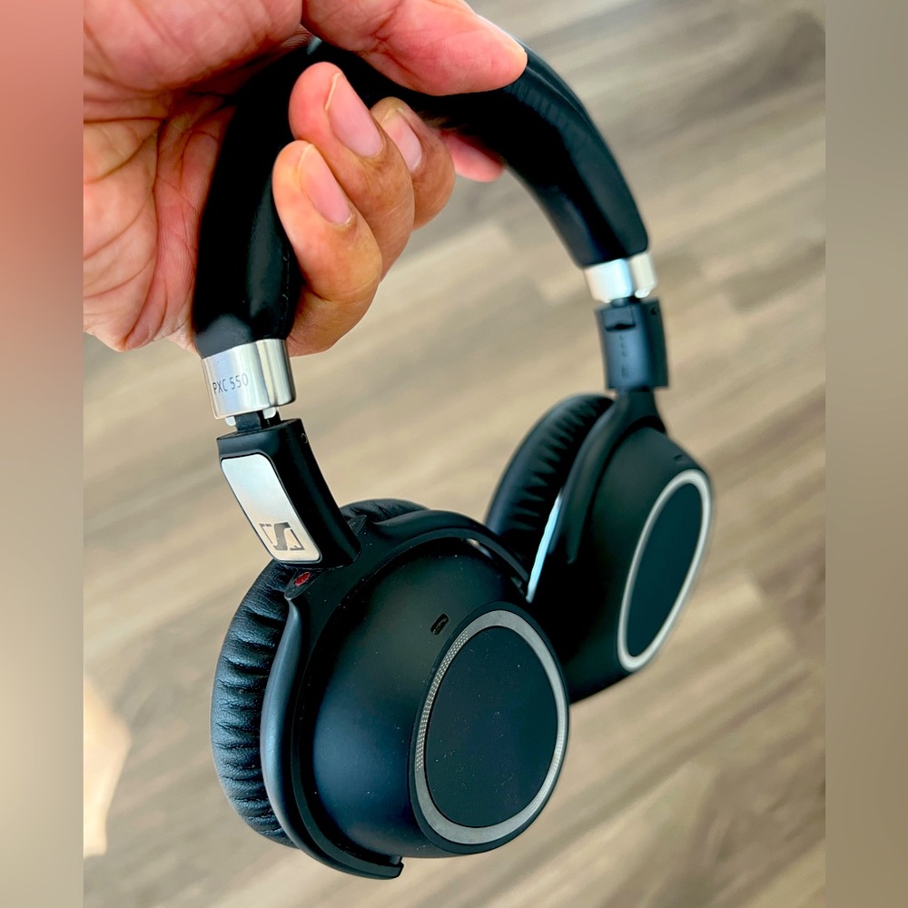Sennheiser PXC550 Wireless Adaptive Noise Cancellation Headphones